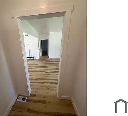 210 Oakwood Ave — Photo 6