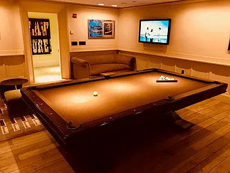 Rented by Metropolis Real Estate of Manhattan