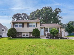 715 Dartmouth Dr, Wenonah, NJ 08090