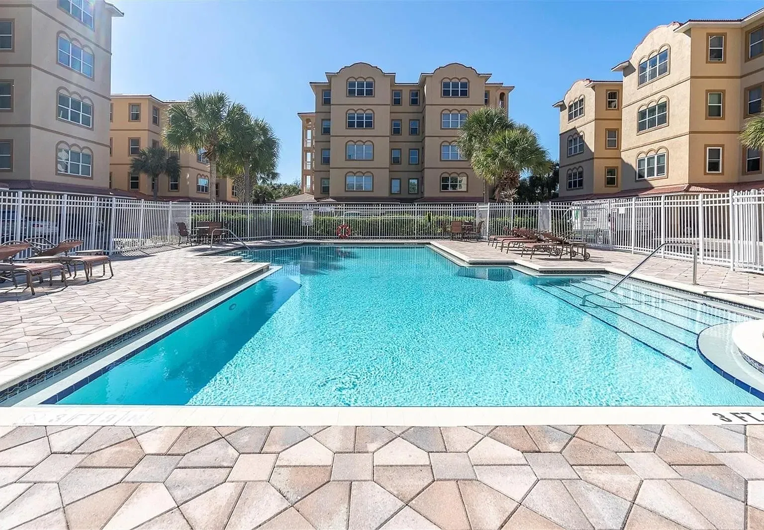 2 bed, 1588 sqft, $2,500 — Photo 1
