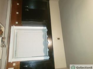 7910 S Troy St, Chicago, IL 60652