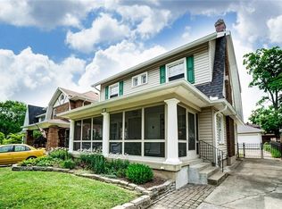 110 Peach Orchard Ave, Oakwood, OH 45419