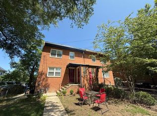 866 Bellevue St SE APT 2, Washington, DC 20032