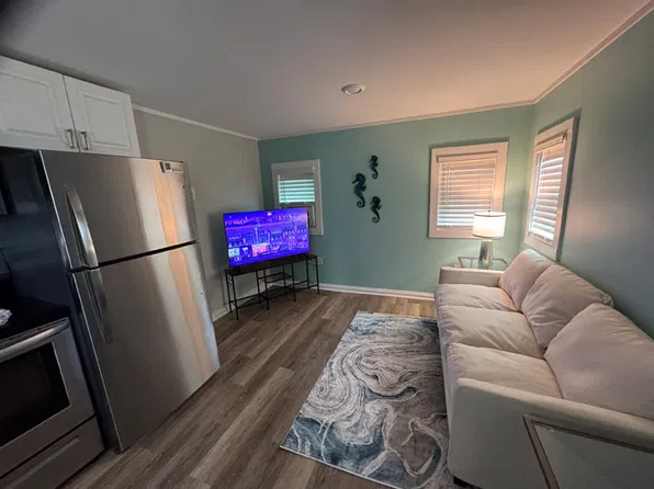 (undisclosed Address), Big Pine Key, FL 33043