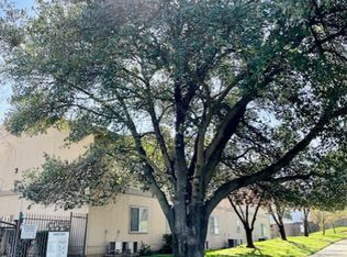 Hollister Apartment Complex, Carmichael, CA 95608