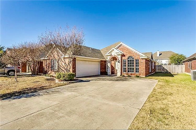 1st image of 4432 Stone Mountain Dr