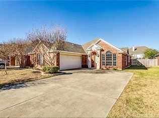 4432 Stone Mountain Dr, Fort Worth, TX 76123