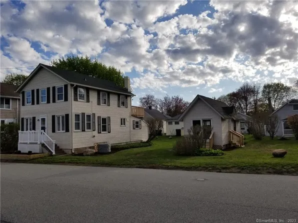 5 Swan Avenue, Old Lyme, CT 06371