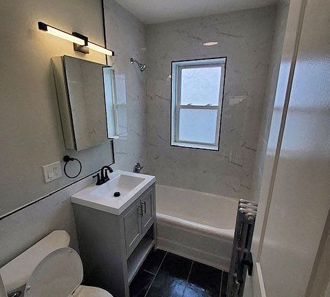 5th image of 4121 W Cullom Ave #615