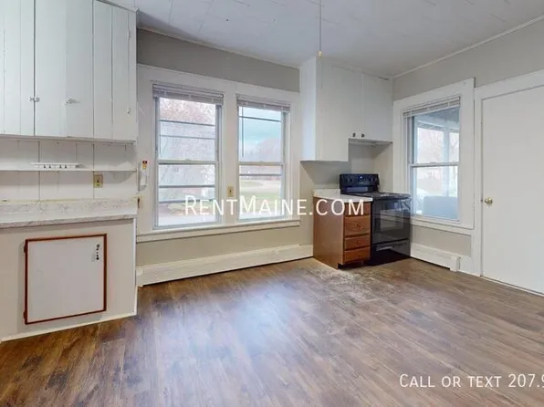 600 S Main St APT 1, Brewer, ME 04412