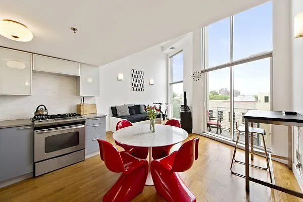 Rented by Harmonycity Corp. | media 7