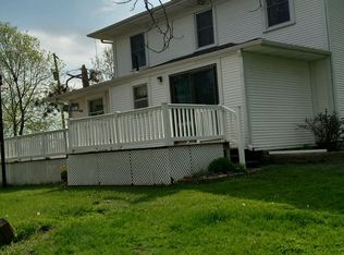 8900 NW 70th St, Malcolm, NE 68402