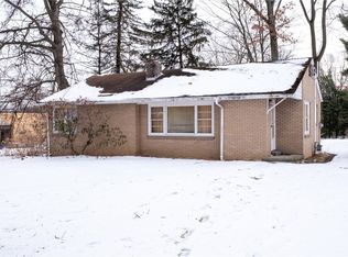 2305 W Pike St, Houston, PA 15342