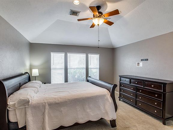 4th image of 14611 Aquila Ct E