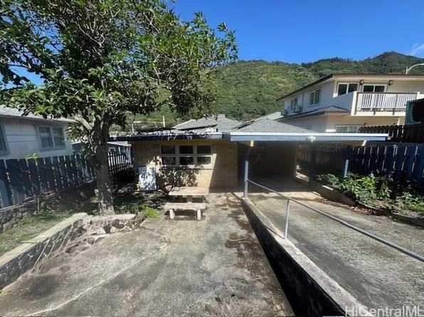 2066 9th Ave, Honolulu, HI 96816