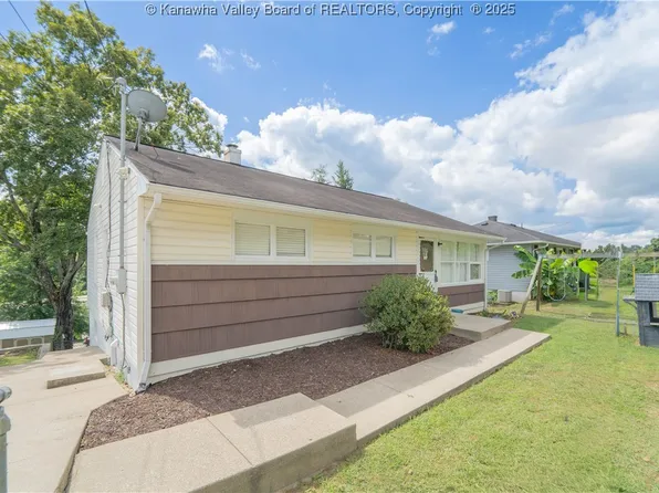 836 Walters Rd, Charleston, WV 25314