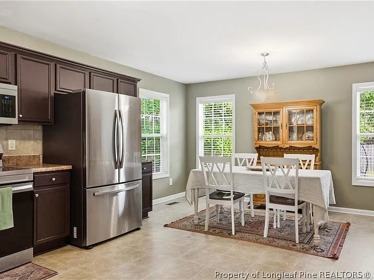 142 Bluebonnet Oak Ct — Photo 10