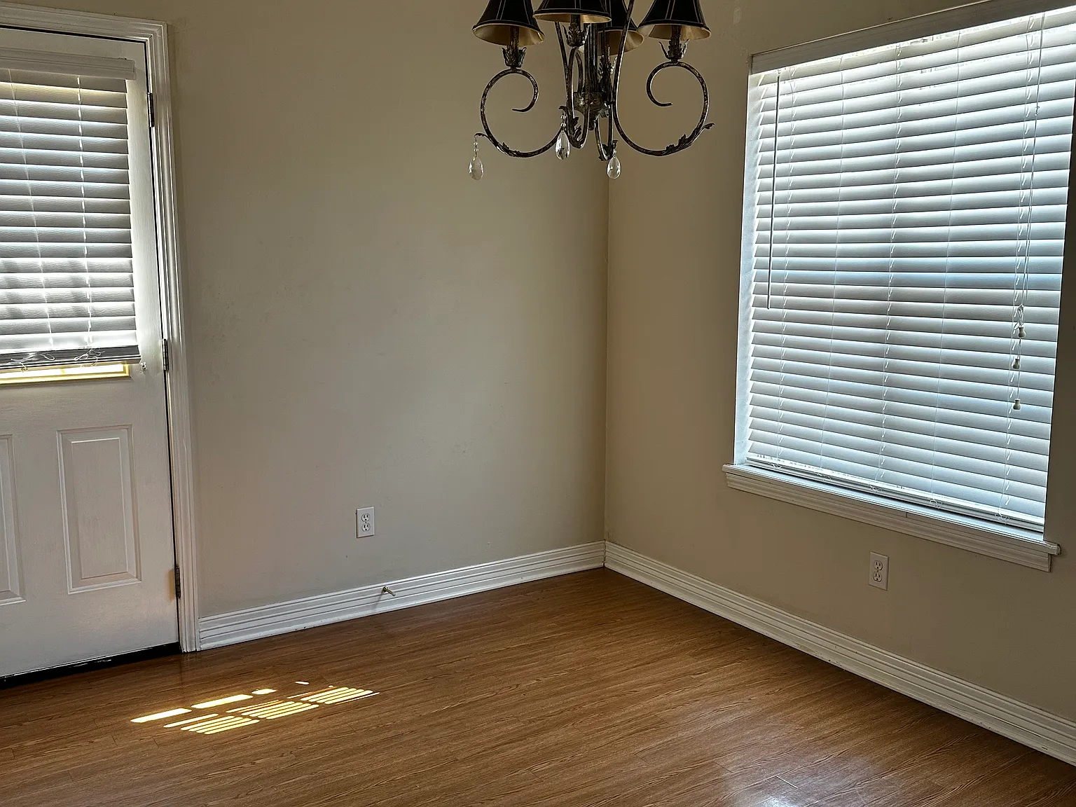 3 bed, 1248 sqft, $1,550 — Photo 4