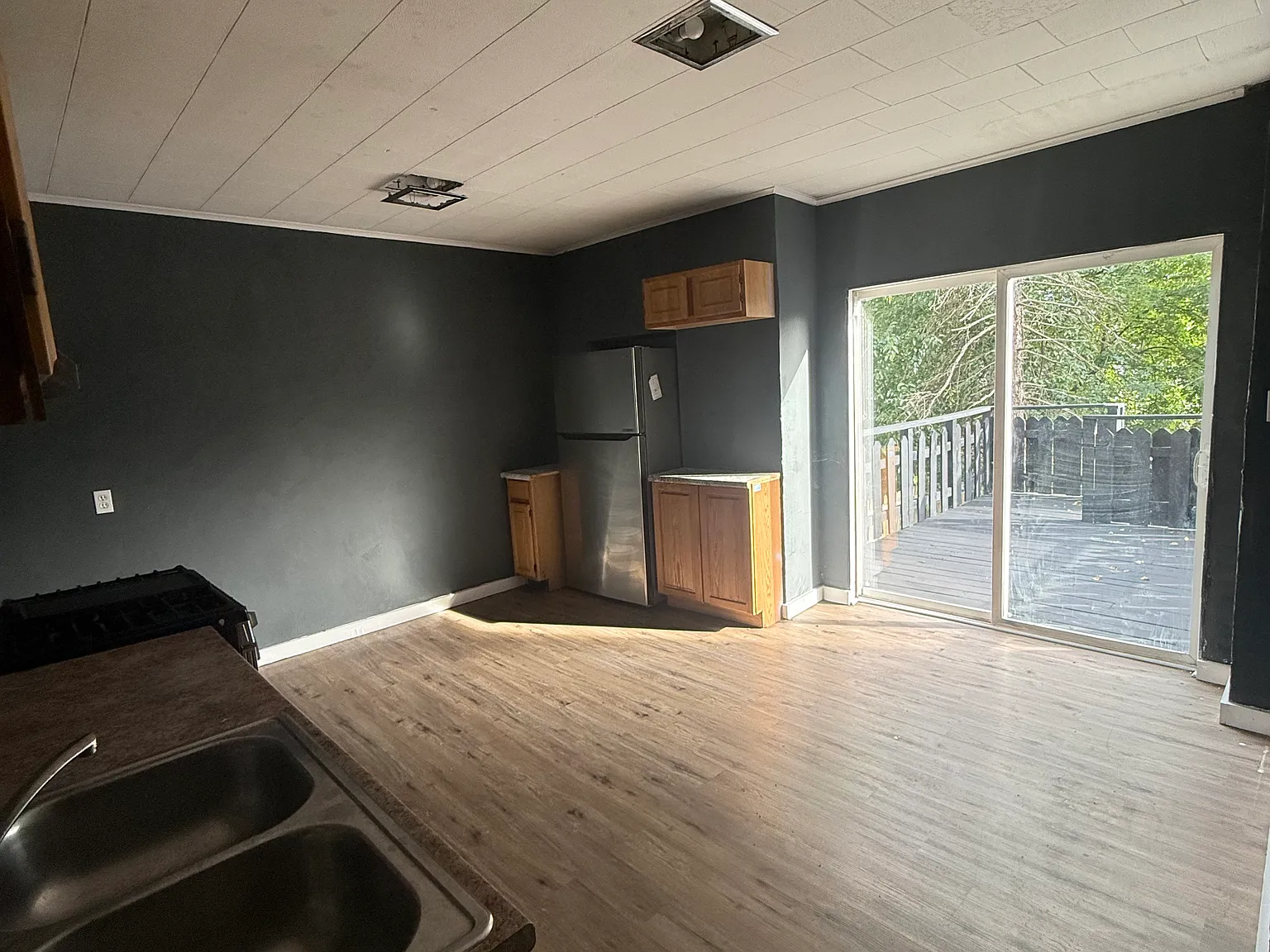 2 bed, 1552 sqft, $1,300 — Photo 4
