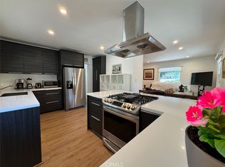 1622 Foothill Blvd, La Canada Flintridge, CA 91011