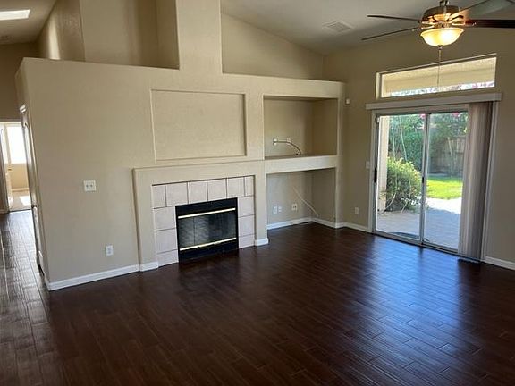 4th image of 2283 E Niles Ave