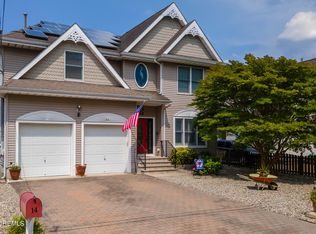 14 Bahia Ct, Brick, NJ 08723
