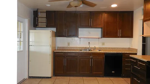 1806 S Hardy Dr Photo 1