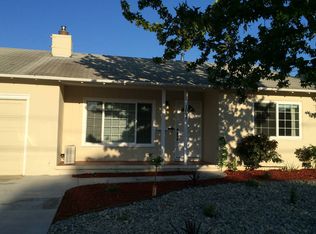 1099 Nilda Ave, Mountain View, CA 94040