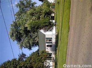 128 W Carter, Cerro Gordo, IL 61818