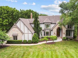 25807 E 99th St, Lees Summit, MO 64086