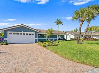1963 Massachusetts Ave NE, Saint Petersburg, FL 33703