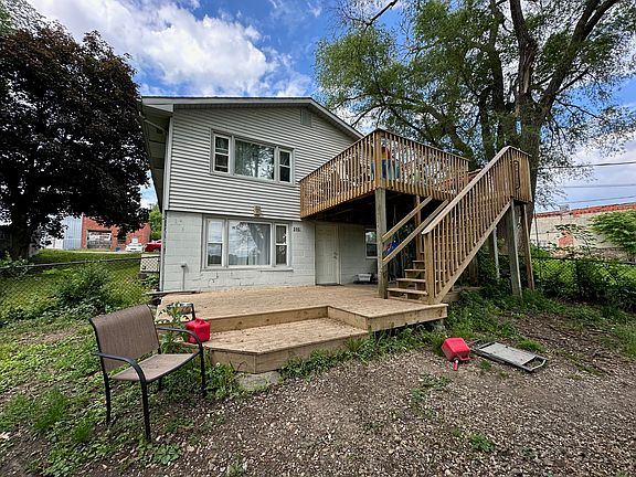 3rd image of 316 Walnut St