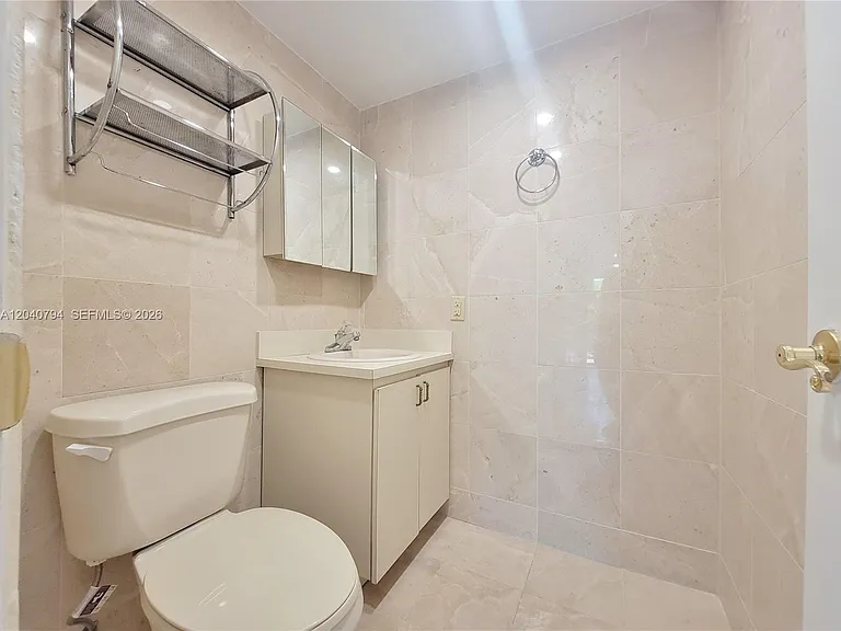 77 Crandon Blvd #2B — Photo 12