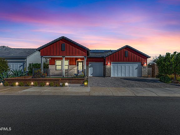 3rd image of 11097 N SPEARFISH Street