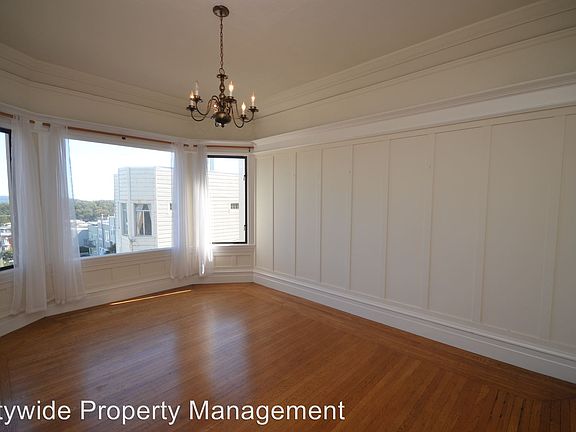 4th image of 724 Parnassus Ave