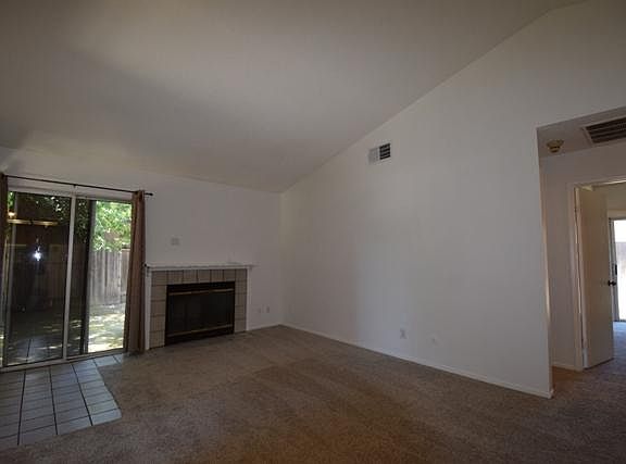 2nd image of 4721 Monument Dr
