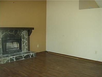 3rd image of 7827 Chase Woods Dr