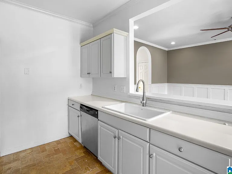 428428 Cambrian Ridge Trl — Photo 31