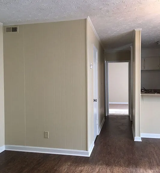 Branson Creek Commons — Photo 17