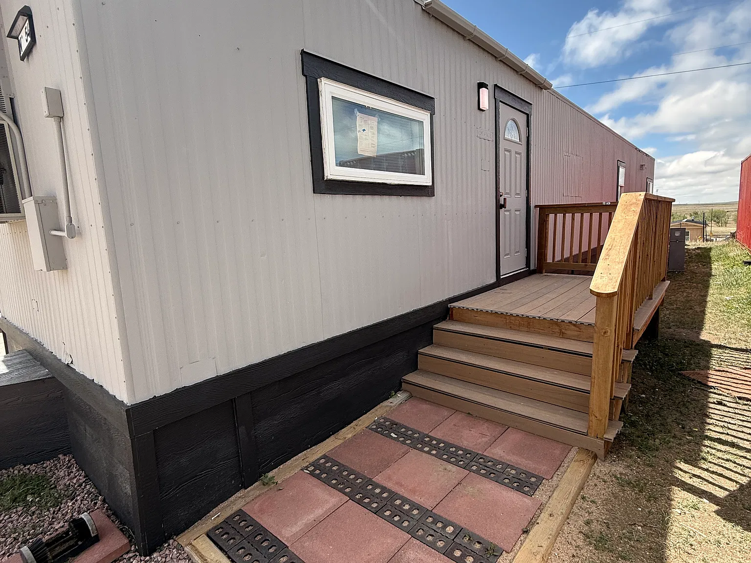 2 bed, 768 sqft, $1,300 — Photo 1