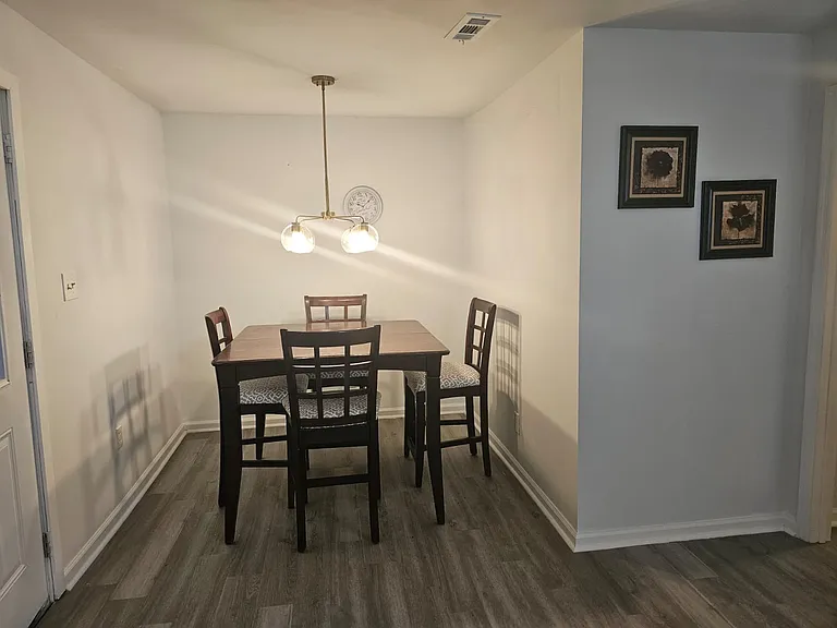 1091 Spring Plains Rd — Photo 8