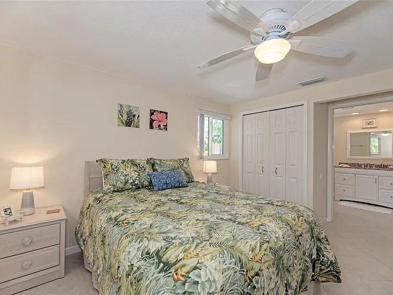 5577 Contento Dr — Photo 28