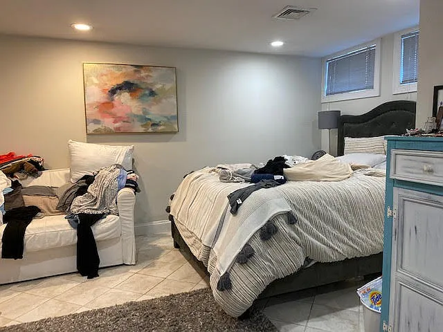 441 Bunker Hill St #1 — Photo 10