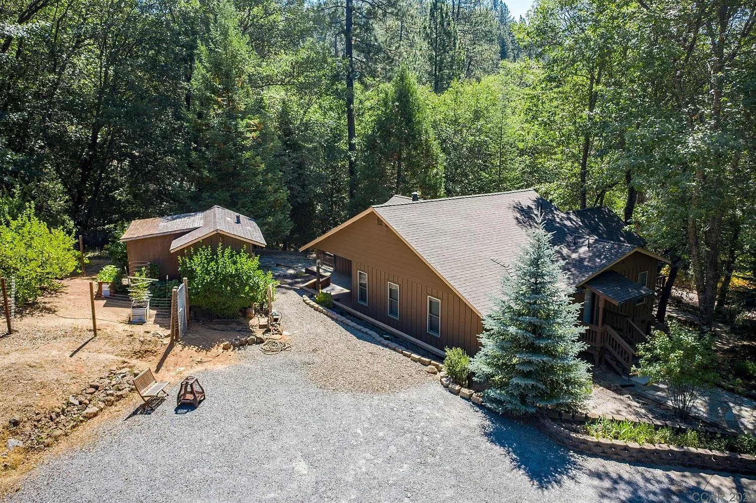 329 Barney Way photo 1