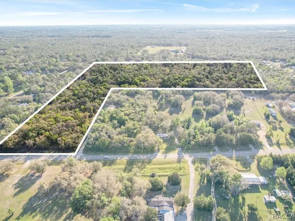 5746 W Lucky Ranch Trl, Homosassa, FL 34448