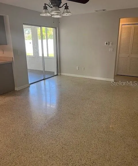 1910 Bayshore Dr — Photo 10