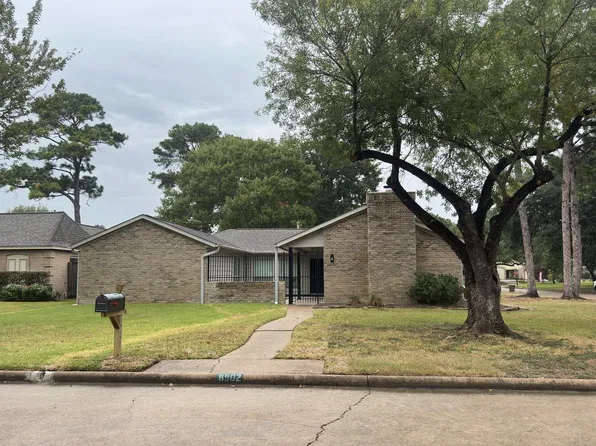 8902 Rocky Ln, Houston, TX 77040