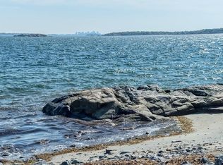 224 Ocean Ave, Marblehead, MA 01945