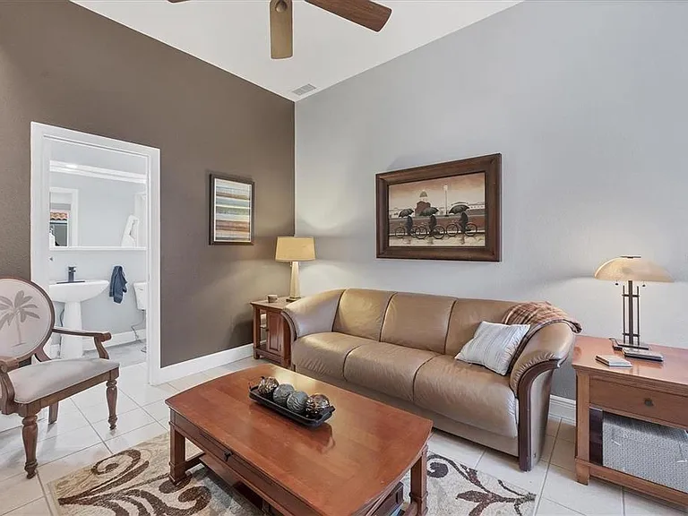 200 Cocoanut Ave #7 — Photo 18