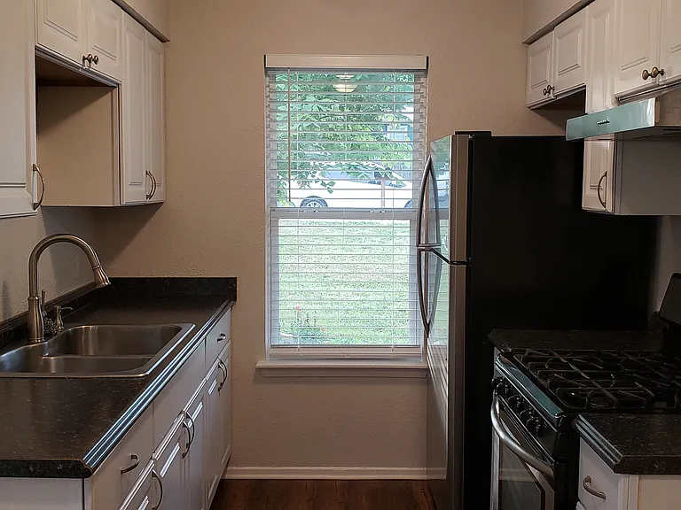 7203 Providence Ave #A — Photo 6
